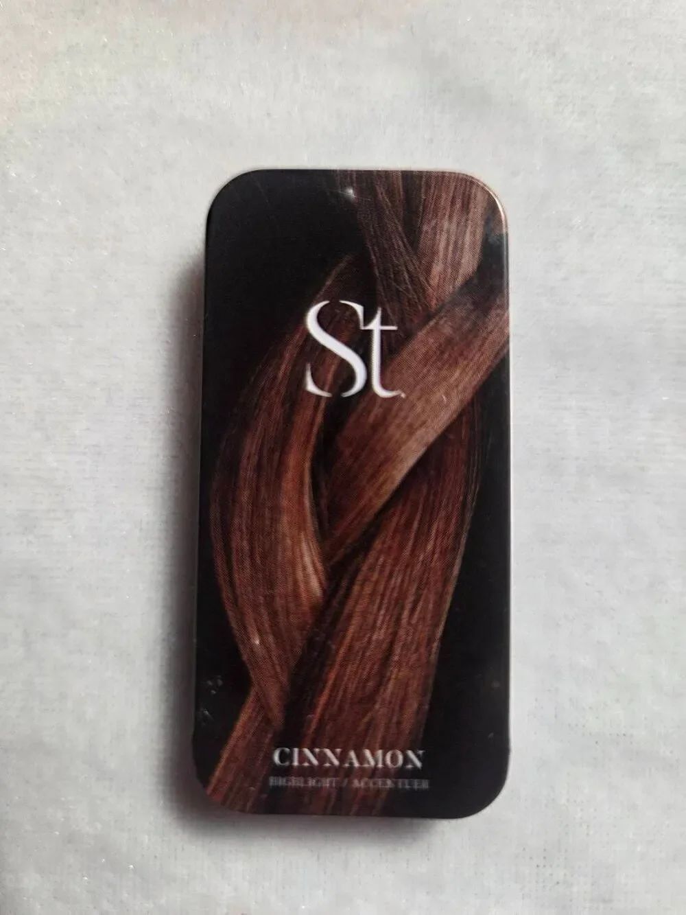 Seint Cinnamon Highlight Tin 4g New w/Out Box